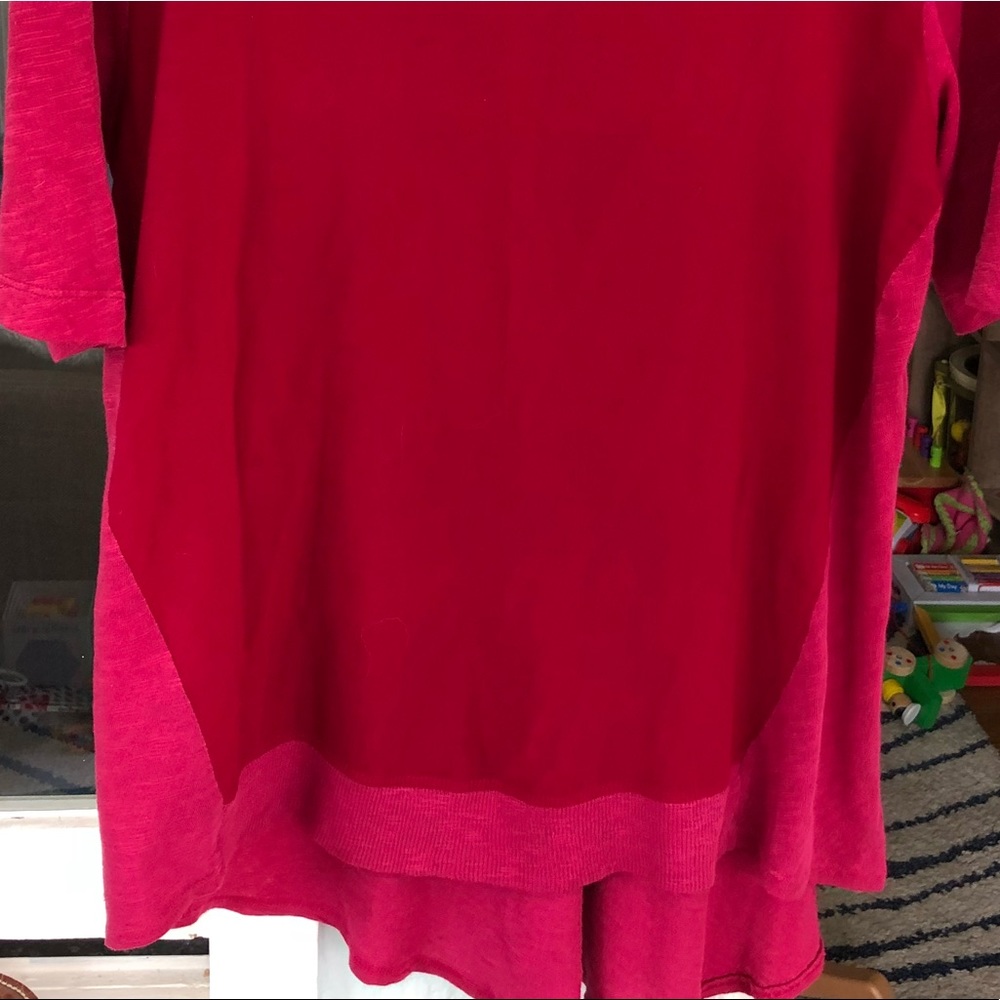 Anthro Left of Center Fushia Top 😍 - Picture 5 of 7
